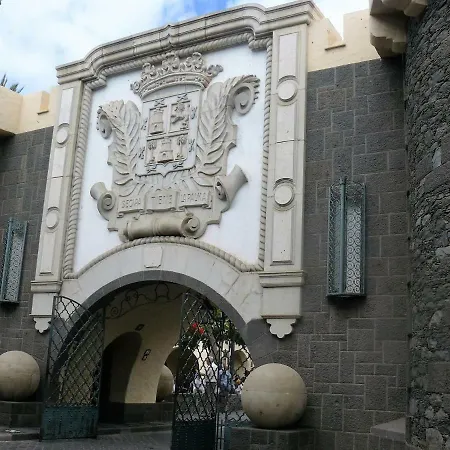 Casa Cafer 아파트